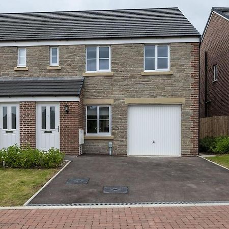 Cosy 3 Bed Near Beaches, Cardiff & Brecon Beacons Coity Eksteriør bilde