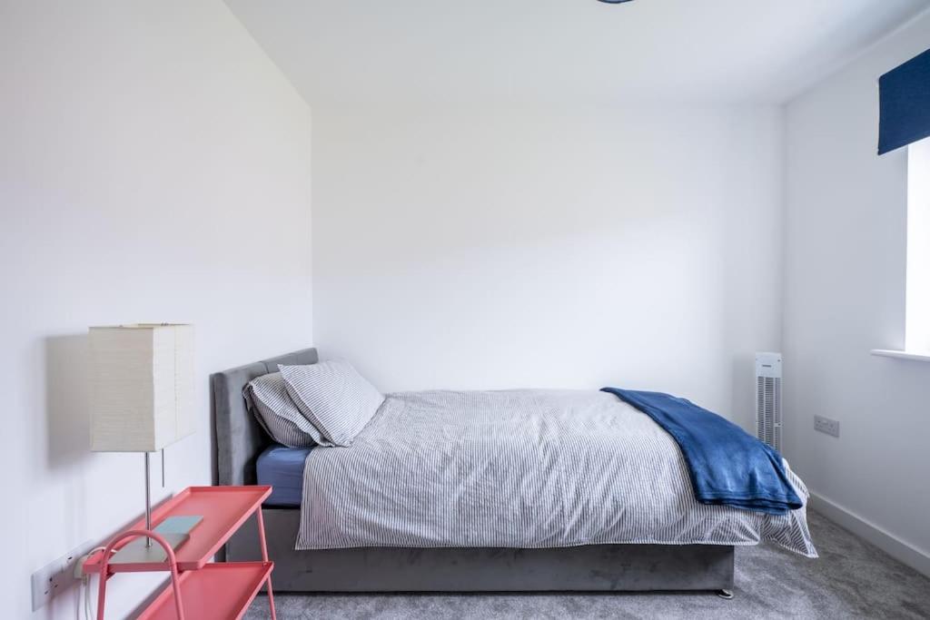 Cosy 3 Bed Near Beaches, Cardiff & Brecon Beacons Coity Eksteriør bilde