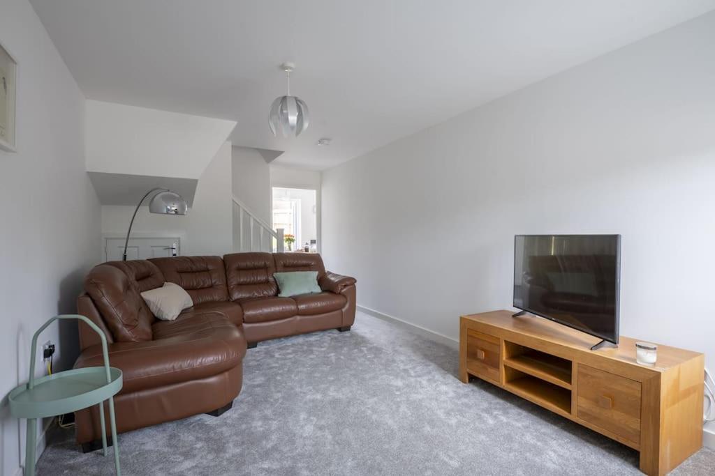 Cosy 3 Bed Near Beaches, Cardiff & Brecon Beacons Coity Eksteriør bilde