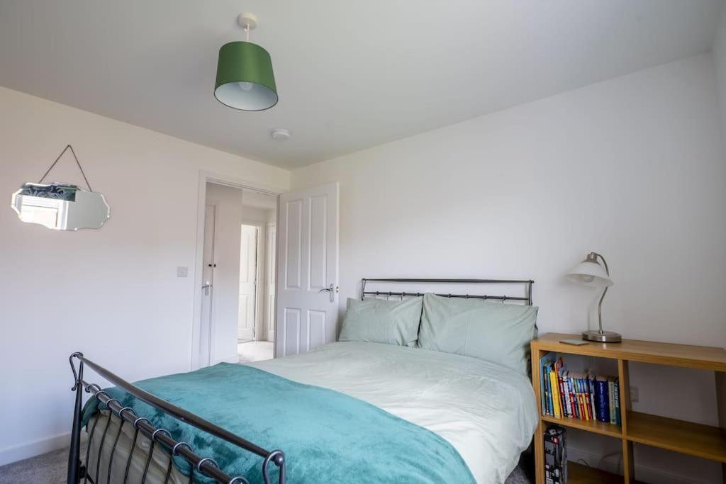 Cosy 3 Bed Near Beaches, Cardiff & Brecon Beacons Coity Eksteriør bilde